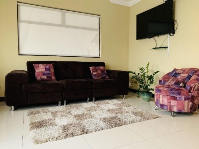 Venta de Casa en Bello Horizonte Escazú  en San Felipe, Alajuelita, San José — ₡ 198 000