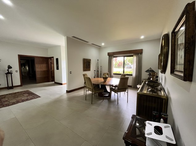 Casa para alquiler en valle del sol con o sin muebles y pisicina in Santa Ana, San José — $9,000 - Photo 2 of 38