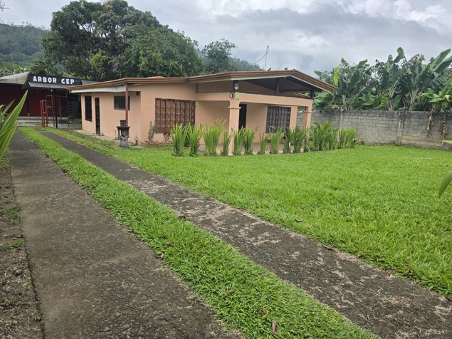 Alto potencial residencial y comercial en Turrialba en Alajuelita, San José — ₡ 85 000 000