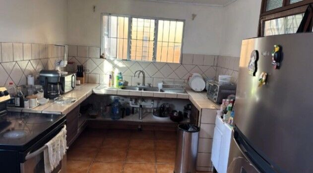 Venta de Propiedad con 3 Unidades , Oportunidad de Inversión en San Vicente de Moravia. en San Vicente, Moravia, San José — $355,000