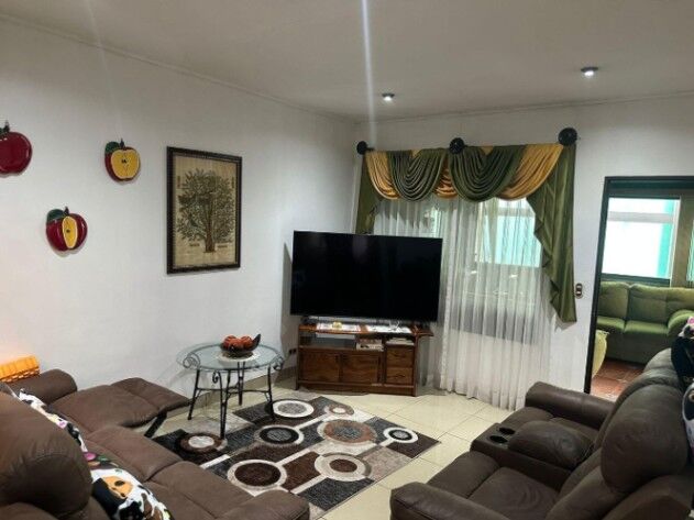 CASA EN VENTA, SAN FRANCISCO HEREDIA,Cod#25-641 en San Francisco, Heredia — ₡ 82 000 000 - Foto 3 de 10