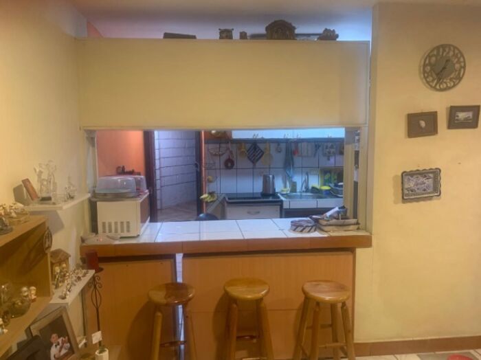Venta de casa en Escazú muy cómodo precio en San Antonio, Escazú, San José — ₡ 90 000 000