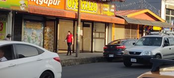 Se Alquila, local comercial,Guapiles ,Calle 1 en Guápiles, Pococí, Limón — 1 800 000 ₡ - Foto 3 de 6
