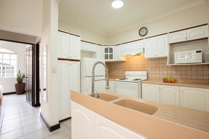 VENTA DE APARTAMENTO, SAN JOSE, SAN SEBASTIAN, CASA CONDE en San Sebastián, San José — $110,000 - Foto 3 de 20