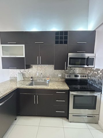 Alquiler de Apartamento Pozos Santa Ana Cond Via Nova - COD  SM1361 en Pozos, Santa Ana, San José — $2,100 - Foto 2 de 35