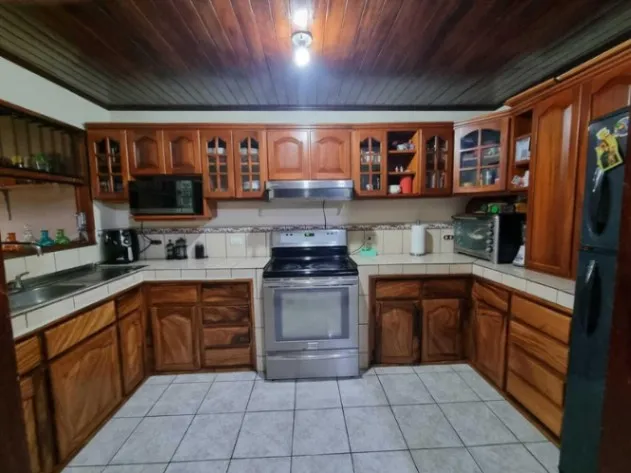 HOUSE FOR SALE IN HEREDIA SAN FRANCISCO in San Francisco, Heredia — ₡ 99 000 000 - Photo 3 of 9