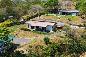 Single-Level Home For Sale In Atenas, Río Grande in Jesús, Atenas, Alajuela — $380,000 - Photo 2 of 26
