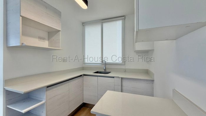 Alquiler de Apartamento en San Rafael de Alajuela. RAH 27-412 in San Rafael, Alajuela — $1,250
