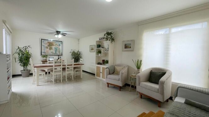 CASA EN VENTA EN SAN ANTONIO ESCAZÙ en San Antonio, Escazú, San José — $267,721