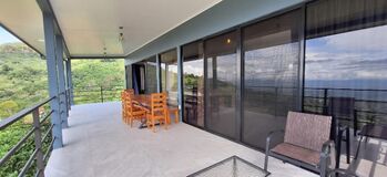 Hermosa casa en venta con impresionantes vistas! en San Isidro De El General, Pérez Zeledón, San José — $235,000 - Foto 4 de 12