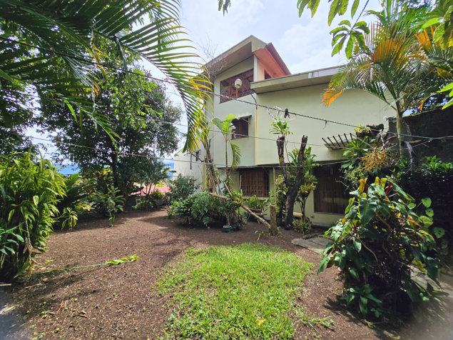 Propiedad Versátil en el Corazón de Barrio Córdoba en Zapote, San José — $3,500 - Foto 2 de 10