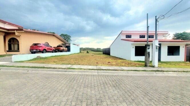 Venta de Lote en Grecia, Alajuela. RAH 26-1023 en Tacares, Grecia, Alajuela — ₡ 35 000 000