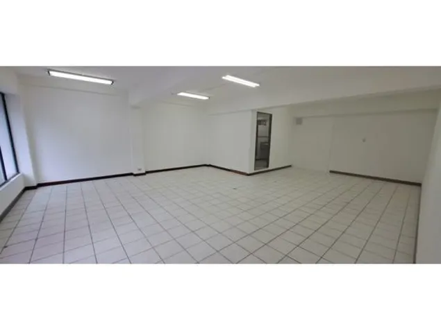 ALQUILER DE OFICINA, SAN JOSE, EL CARMEN en Carmen, San José — $5,340
