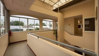 Se alquila apartamento en San Rafael Escazú 27-32 in San Rafael, Escazú, San José — $2,500 - Photo 4 of 23