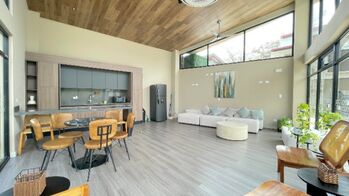 Alquiler de Casa en Santa Ana, San José. RAH 26-319 en Santa Ana, San José — $2,100 - Foto 5 de 20