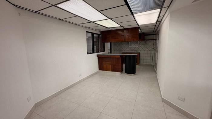 Se alquila Oficina, en una excelente ubicación en San Pedro 2 in San Pedro, Montes De Oca, San José — $950