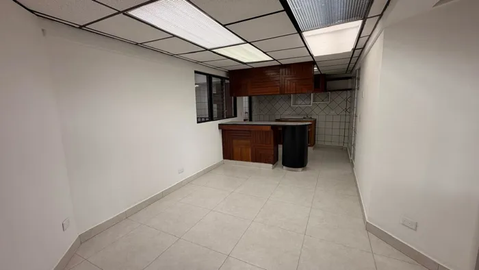 Se alquila Oficina, en una excelente ubicación en San Pedro 2 en San Pedro, Montes De Oca, San José — $950
