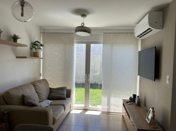 Se venta casa con patio en Brasil Santa Ana 25-487 in Brasil, Santa Ana, San José — $190,000