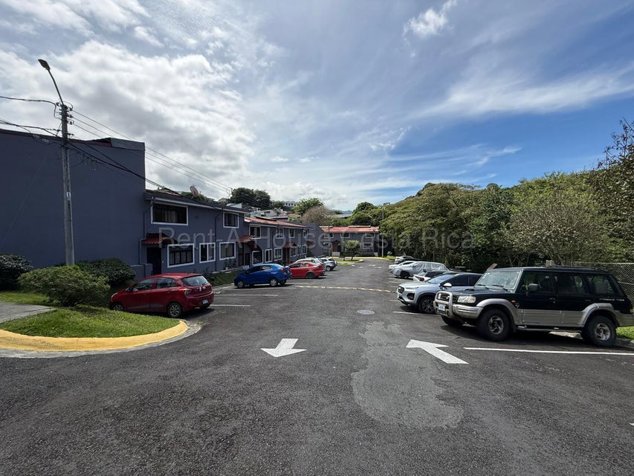 APARTAMENTO EN VENTA EN SABANILLA SAN JOSÈ en Sabanilla, Montes De Oca, San José — ₡ 49 000 000 - Foto 2 de 9
