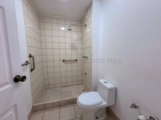 Venta de Apartamento en CONCASA-San Rafael de Alajuela. RAH 26-1852 en San Rafael, Alajuela — $98,000
