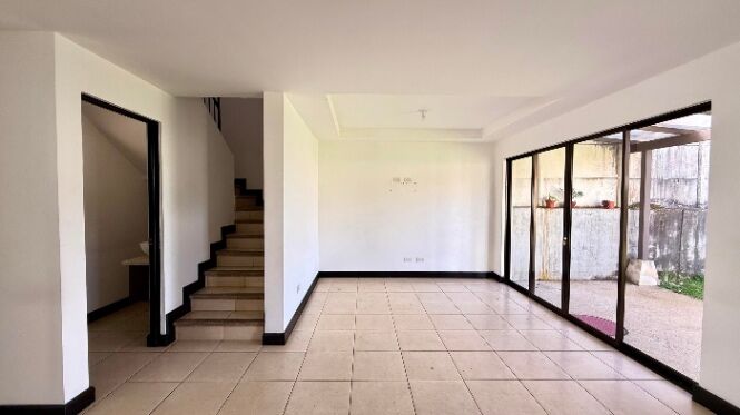 Venta Casa Moravia Trinidad 26-1293 in La Trinidad, Moravia, San José — $200,000