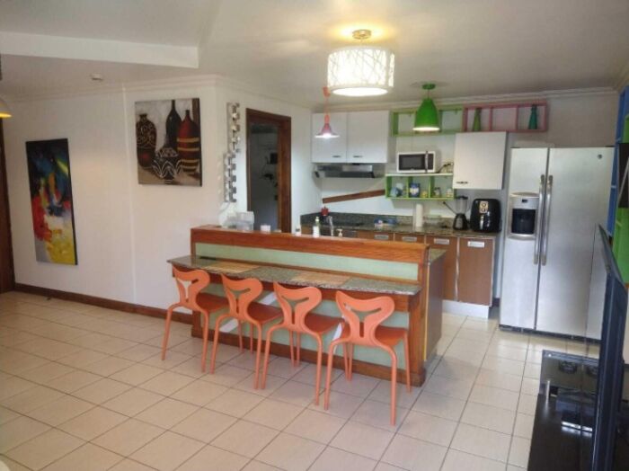 Venta de Apartamento en Santa Ana, San José. RAH 25-1187 in Santa Ana, San José — $185,000