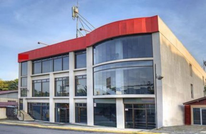 SE ALQUILA EDIFICIO DE 3 PISOS EN SANTA ANA en Pozos, Santa Ana, San José — $38,956
