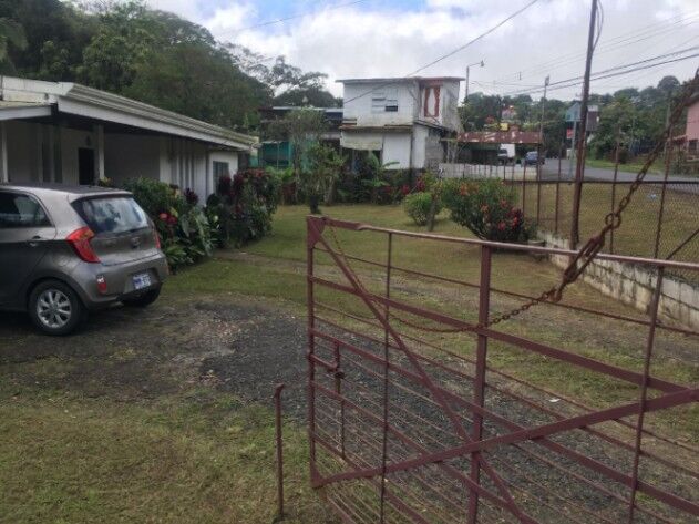 BELLA PROPIEDAD Y CASA EN BARRIO JESÚS DE ATENAS.  en Jesús, Atenas, Alajuela — ₡ 90 000 000