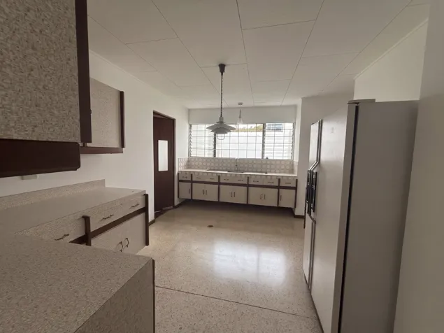 Vende casa 1 piso en residencial en Sabanilla, Montes de Oca (CT) en Sabanilla, Montes De Oca, San José — $295,000 - Foto 3 de 10
