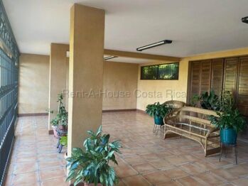 Venta de Casa en San Rafael-Ángeles, Heredia. in Ángeles, San Rafael, Heredia — $760,000 - Photo 5 of 20
