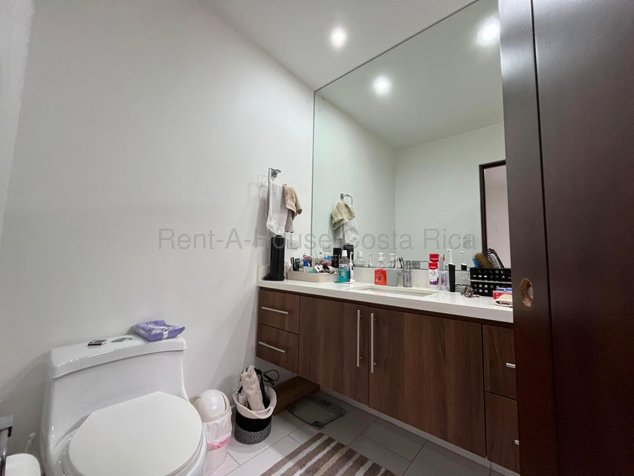 Alquiler de Apartamento en Santa Ana-Pozos. RAH 26-1872 en Pozos, Santa Ana, San José — ₡ 832 000