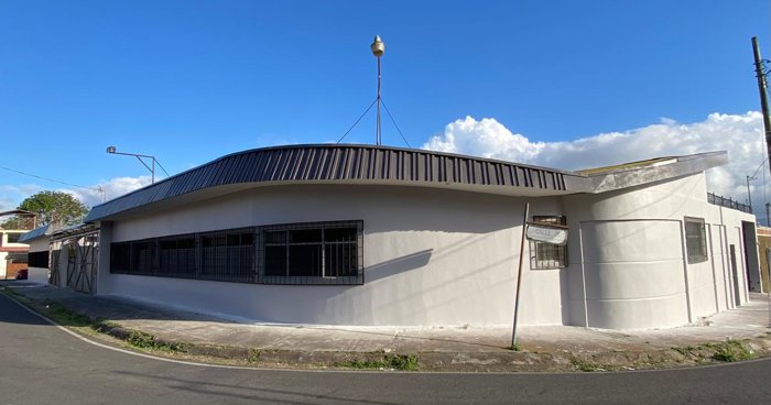 Se vende edificio en Cartago, Barrio Los Ángeles en Oriental, Cartago — ₡ 425 000 000