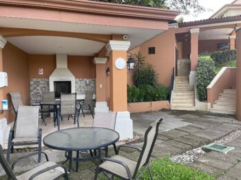 Venta de Confortable Casa en Escazú / Mls. 23-883 OFC JB in Escazú, San José — $325,000 - Photo 4 of 20