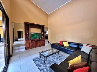 Venta de casa amueblada en gran terreno, Grecia, Alajuela. (FAU) in Puente De Piedra, Grecia, Alajuela — $450,000 - Photo 4 of 20