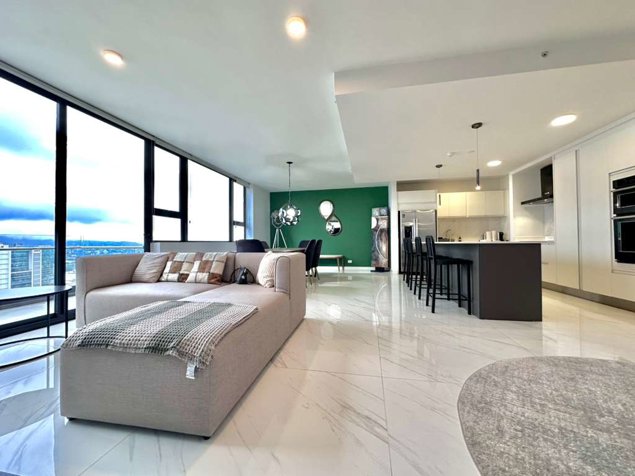 Lujoso y amplio Penthouse en Nunciatura! P167 in Pavas, San José — $5,000