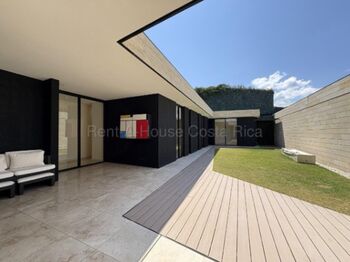 ALQUILER DE HERMOSA CASA MODERNA Y ESPACIOSA CON PATIO DE POZOS DE SANTA ANA. en Pozos, Santa Ana, San José — $4,000 - Foto 5 de 19