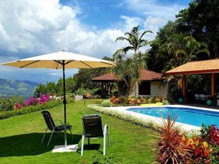 Perfecta y exitosa propiedad de alquiler vacacional se vende in Atenas, Alajuela — $1,000,000 - Photo 2 of 20