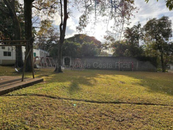Venta de Lote Plano en Santa Ana. RAH 26-1687 in Santa Ana, San José — $177,000