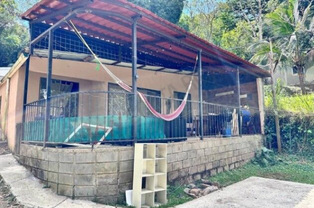 VENTA DE 4 CASAS INDEPENDIENTES EN GUAYABO DE MORA. in Guayabo, Mora, San José — ₡ 75 000 000