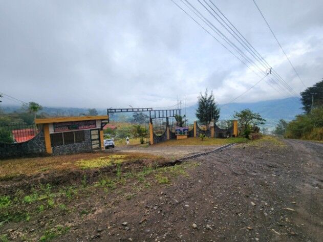Venta de Magnifico Terreno en Paraíso, Cartago / JB OFC Mls. 25-383 in Paraíso, Cartago — $1,200,000