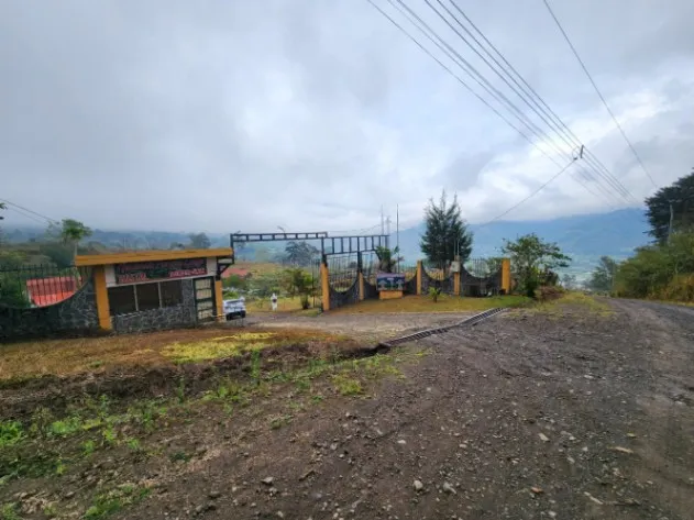 Venta de Magnifico Terreno en Paraíso, Cartago / JB OFC Mls. 25-383 in Paraíso, Cartago — $1,200,000