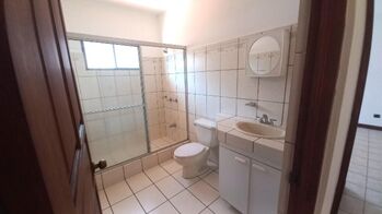 Venta de Casa en San Rafael de Heredia. RAH 25-1781 en San Josecito, San Rafael, Heredia — $250,000 - Foto 4 de 12