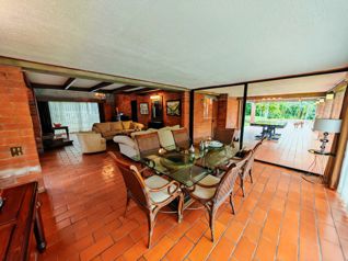 Venta de Casa Independiente en San Antonio, Escazú, San José en San Antonio, Escazú, San José — $800,000 - Foto 2 de 16