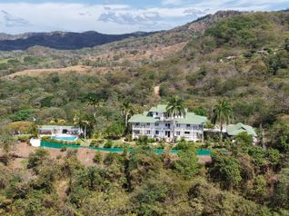 Venta de Casa con Gran Terreno en Tamarindo Guanacaste - Foto 3 de 3