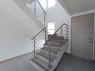 Alquiler de Casa en Santo Domingo-San Vicente, Heredia. RAH 27-465 en San Vicente, Santo Domingo, Heredia — $1,450 - Foto 4 de 20