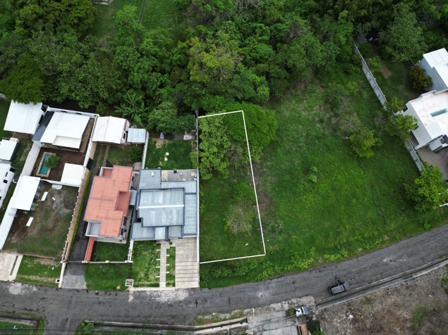 Terreno Exclusivo de 650m2 en Venta en Santa Ana en Piedades, Santa Ana, San José — $169,000