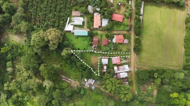 LOTE EN VENTA EN SAN PEDRO DE CAJÓN: 1070 M², PLANO Y PRIVADO, CERCA DEL EBAIS in San Pedro, Pérez Zeledón, San José — ₡ 13 000 000