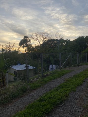 Lote Grande en Atenas con  Cabaña en Atenas, Alajuela — ₡ 19 990 000 - Foto 3 de 13