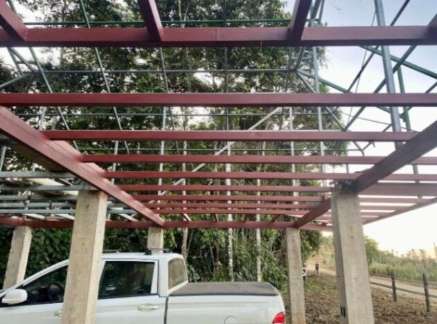BELLA PROPIEDAD CON ESTRUCTURA METÁLICA EN PÉREZ ZELEDÓN.  en Platanares, Pérez Zeledón, San José — ₡ 10 000 000