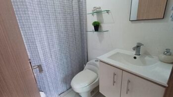 Alquiler de Apartamento en Condominio Bambú Rivera, Tibás, San José. en Cinco Esquinas, Tibás, San José — $1,000 - Foto 4 de 18